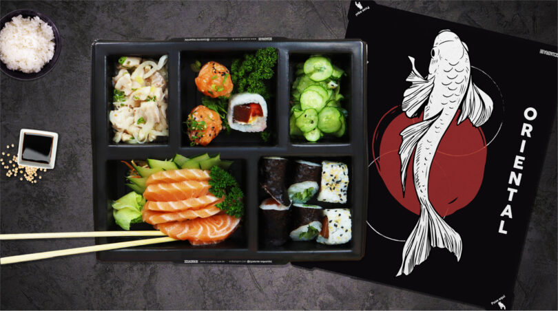 Bandeja bentô box em papel 5 divisoes capa