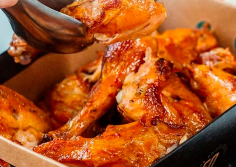 embalagem para delivery de frango assado