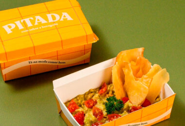 embalagem de papel ou isopor